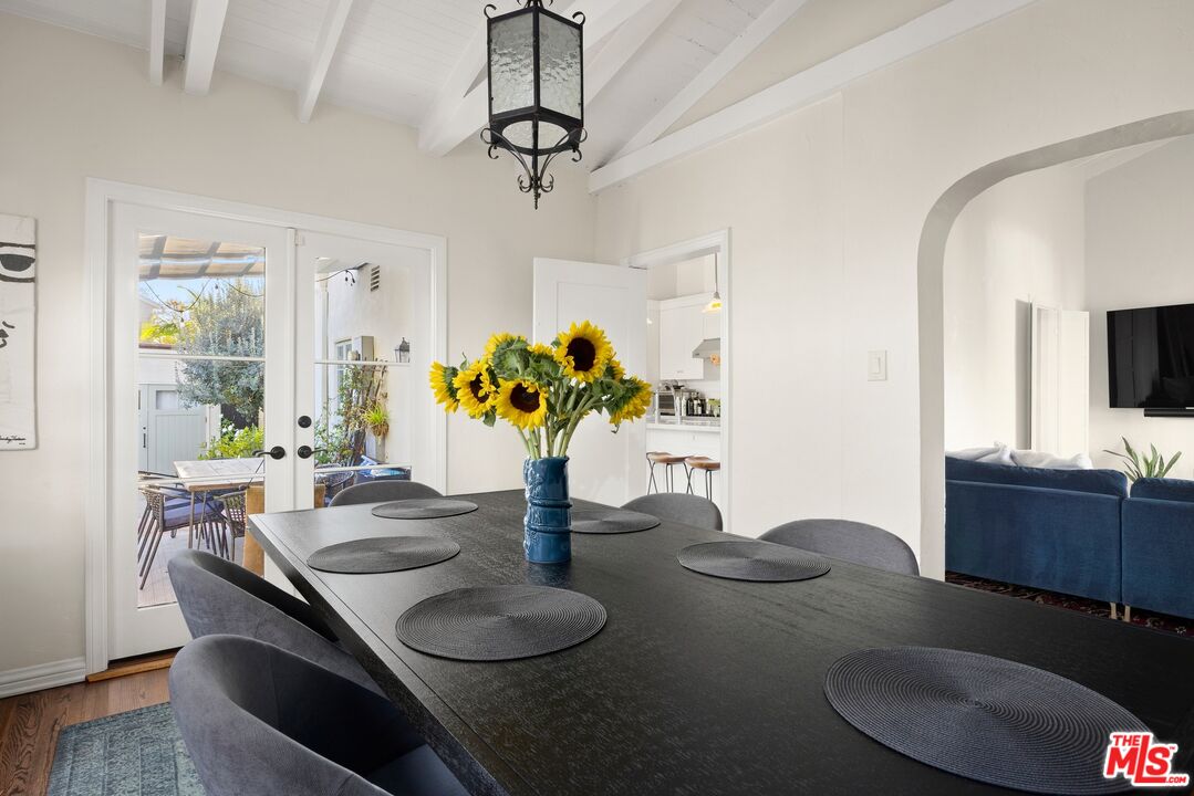 6502 Commodore Sloat Dr