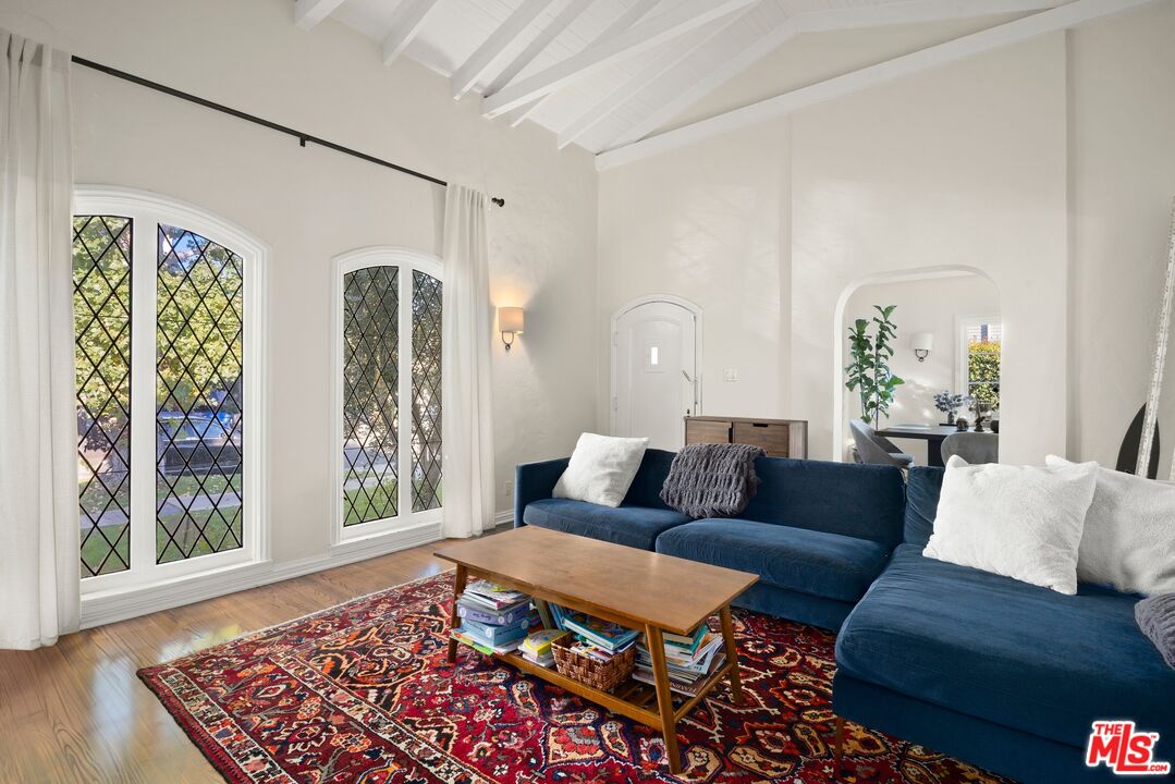 6502 Commodore Sloat Dr