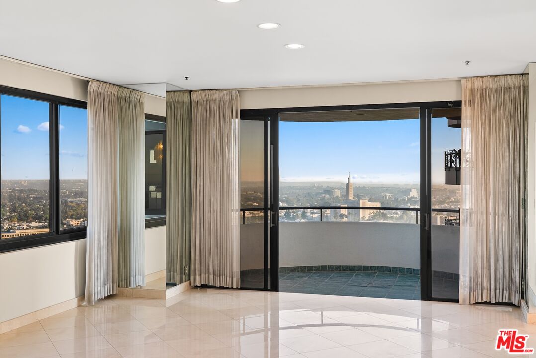 10560 Wilshire Blvd Unit: 1806