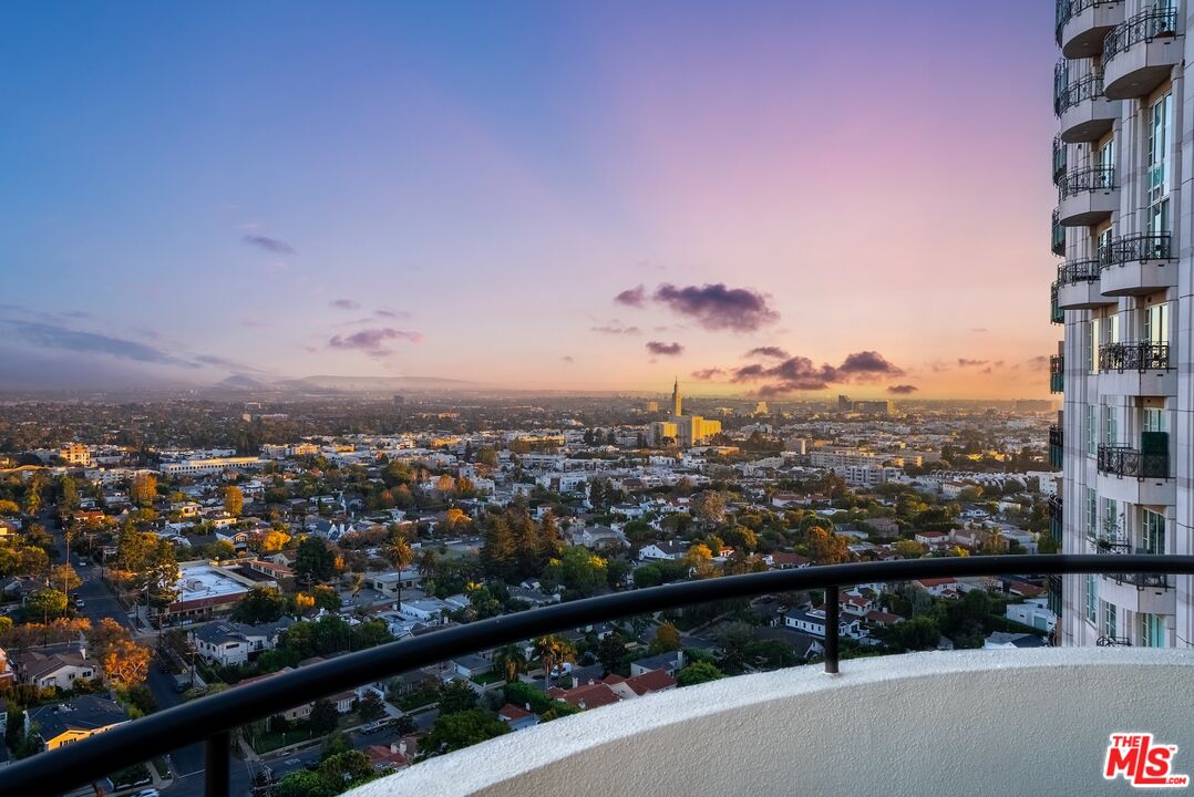 10560 Wilshire Blvd Unit: 1806