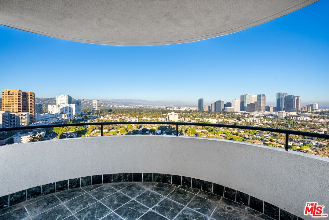 10560 Wilshire Blvd Unit: 1806