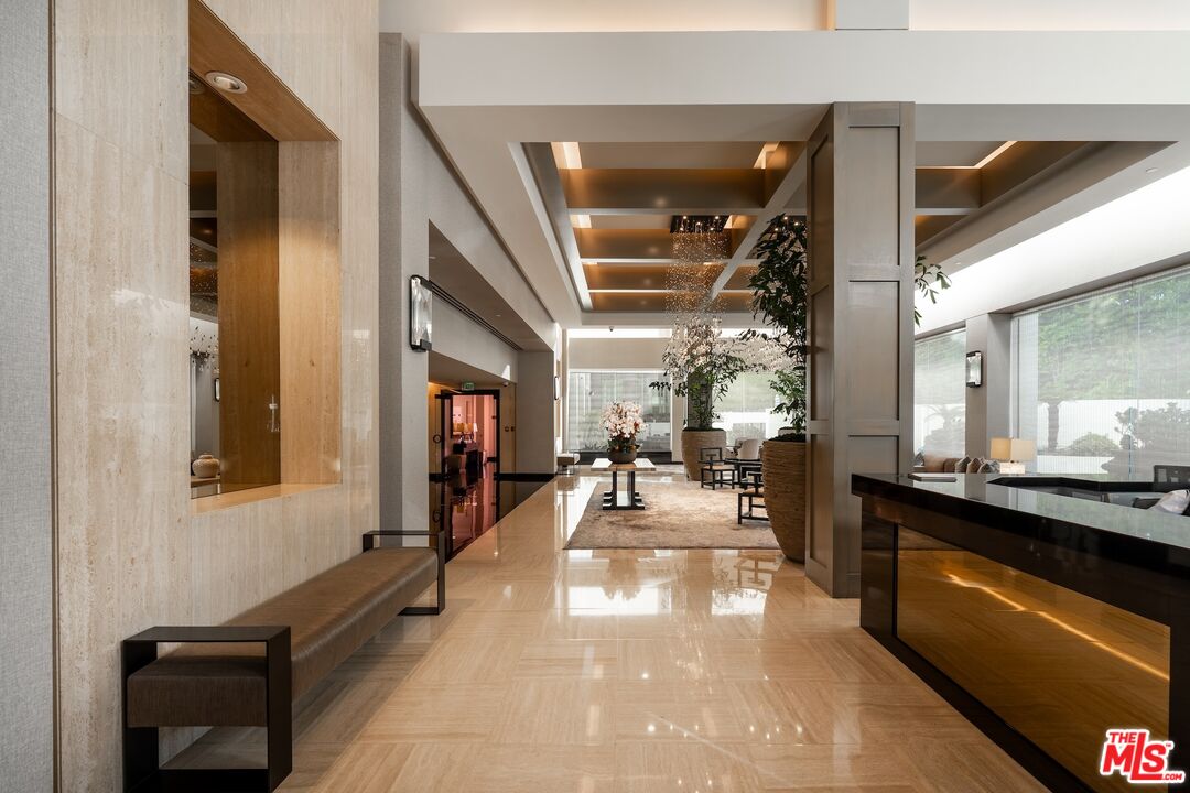 10560 Wilshire Blvd Unit: 1806