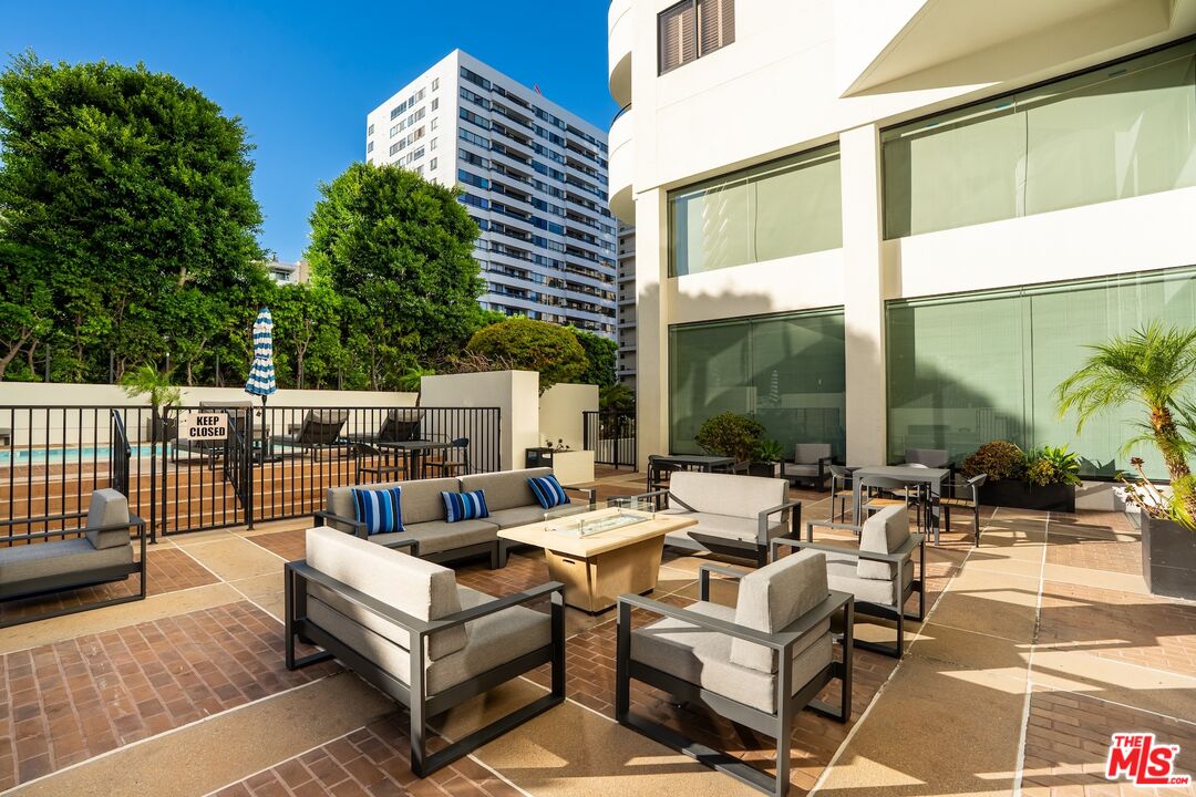 10560 Wilshire Blvd Unit: 1806