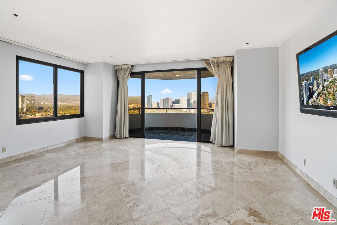 10560 Wilshire Blvd Unit: 1806