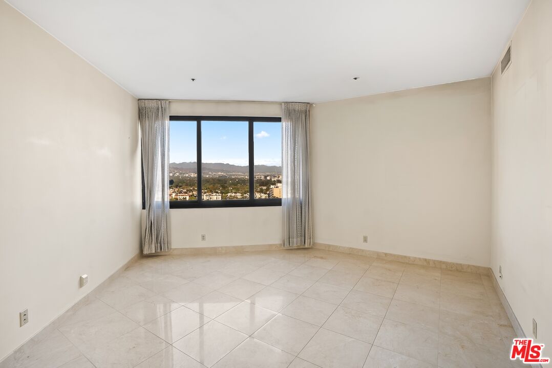 10560 Wilshire Blvd Unit: 1806