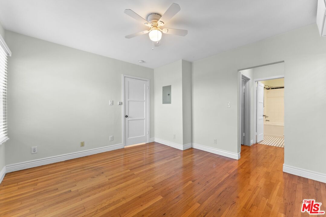 1701 Stearns Dr Unit: 3