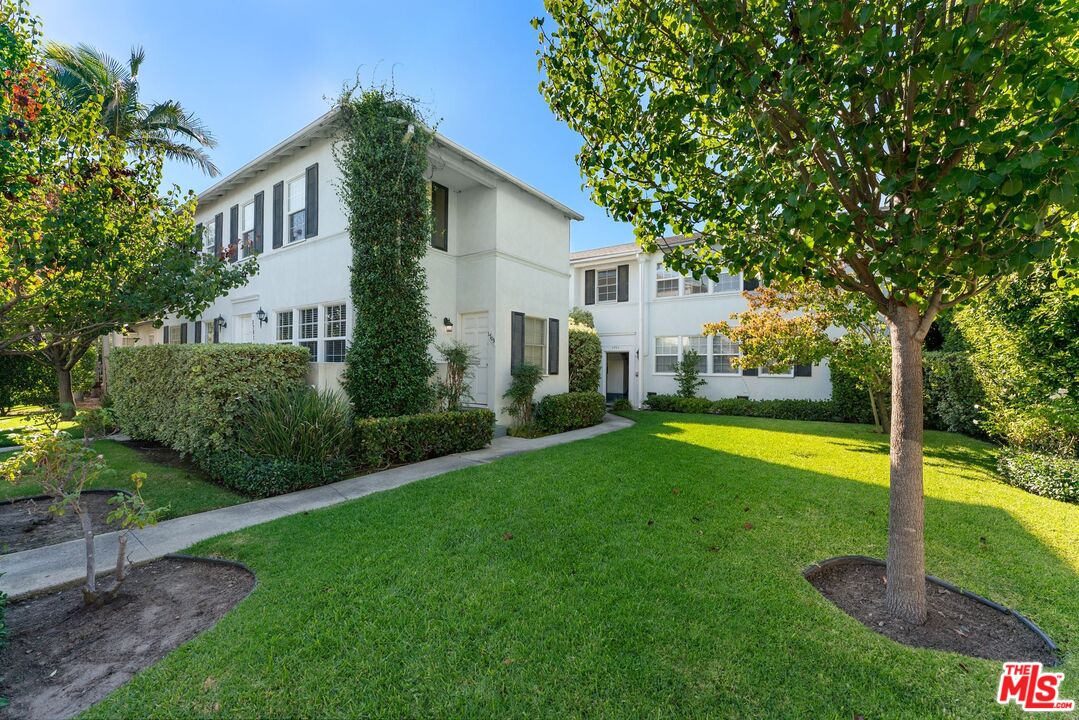 1701 Stearns Dr Unit: 3