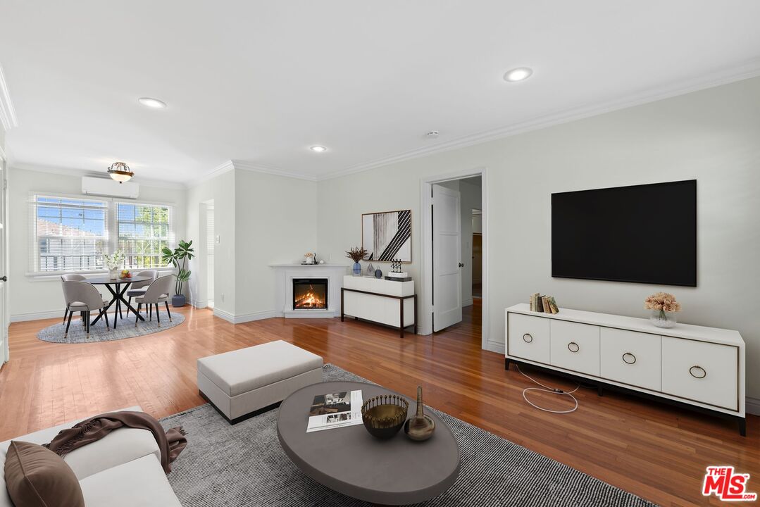 1701 Stearns Dr Unit: 3