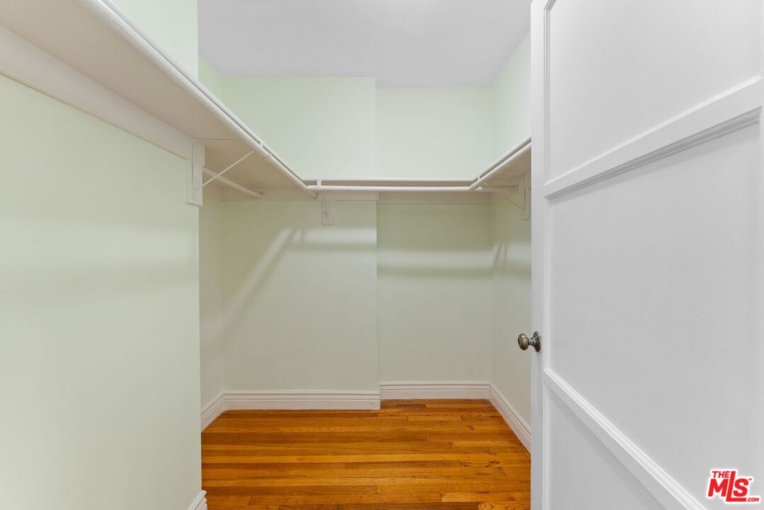 1701 Stearns Dr Unit: 3