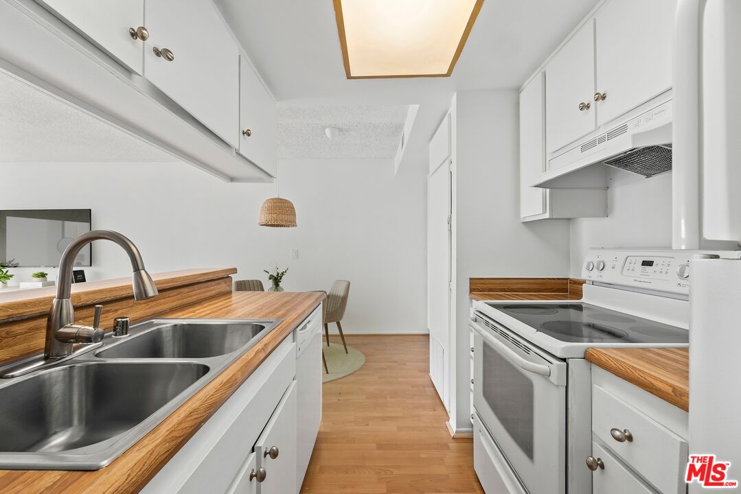 1517 E Garfield Ave Unit: 23