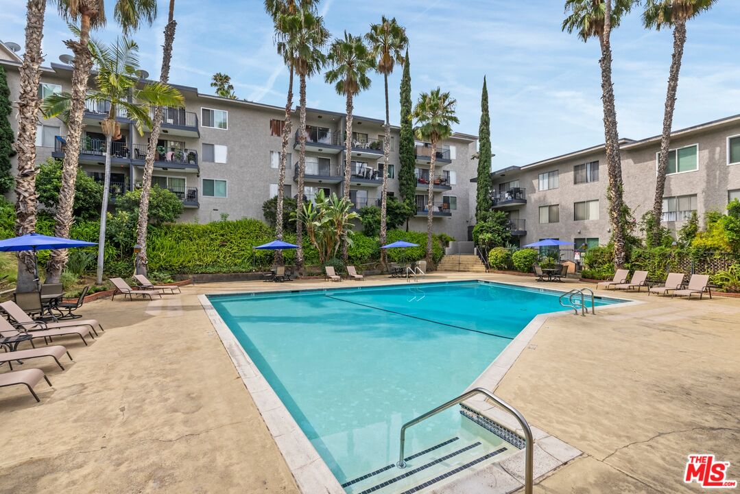 1517 E Garfield Ave Unit: 23