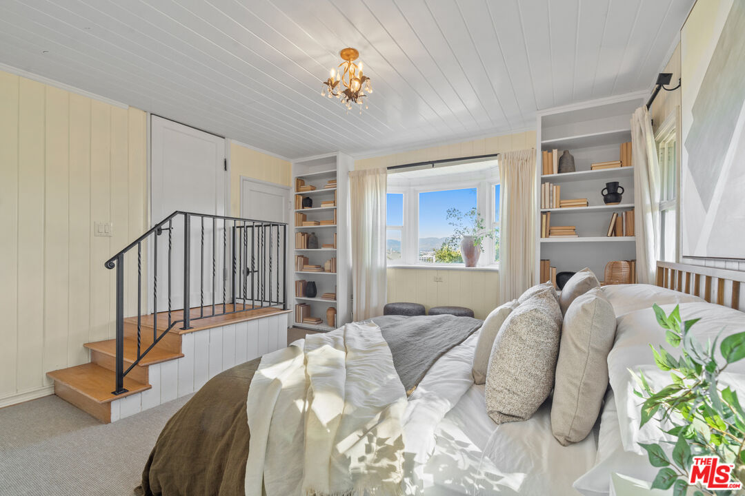 14878 Round Valley Dr