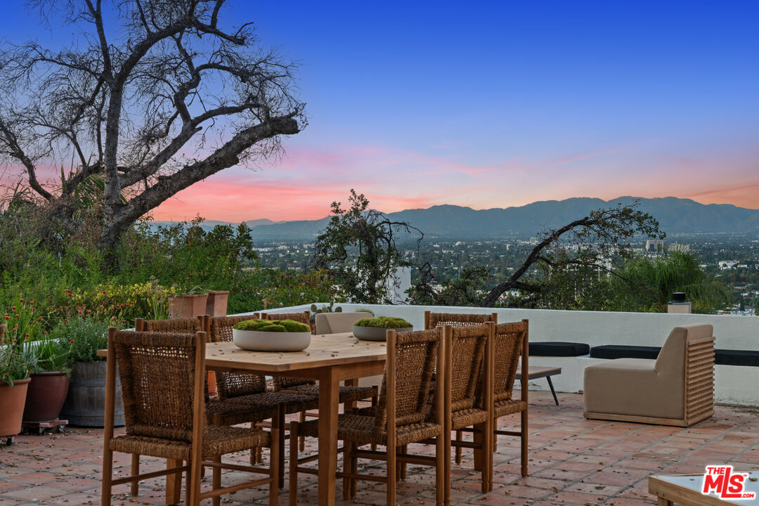 14878 Round Valley Dr