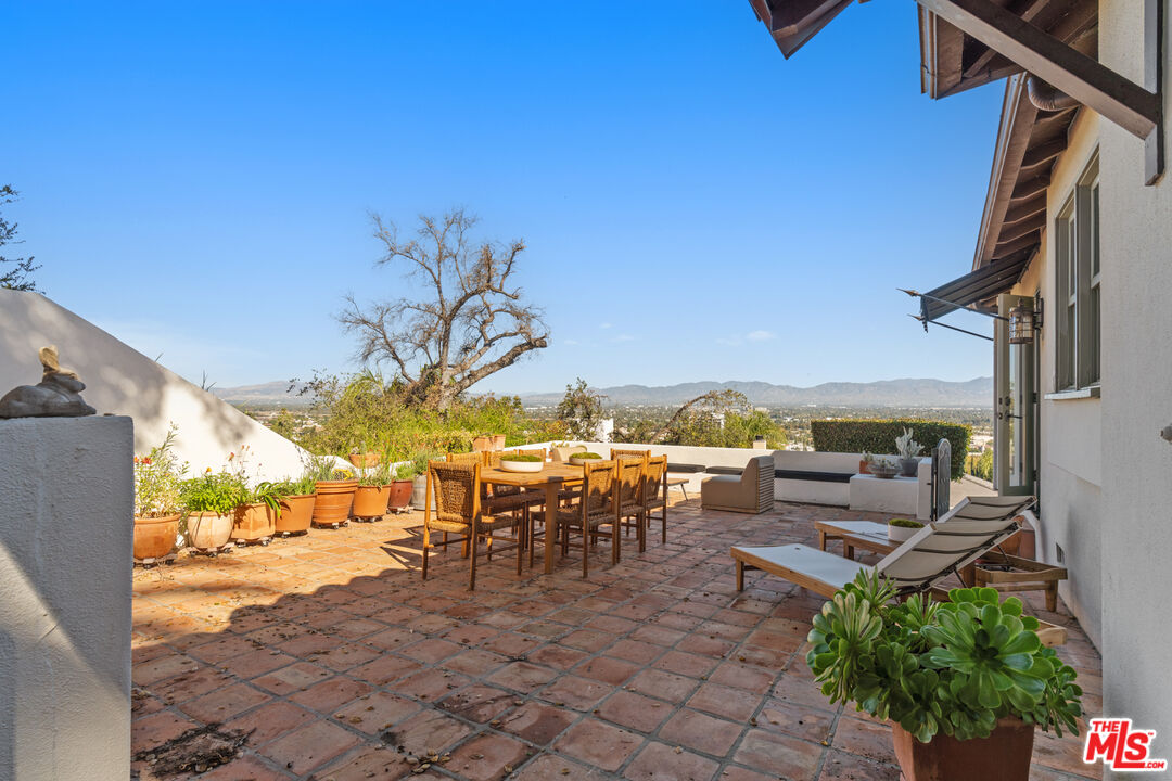 14878 Round Valley Dr