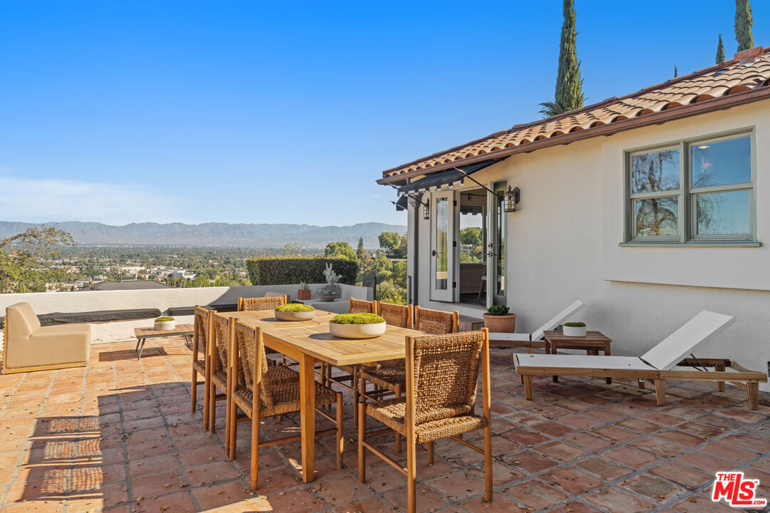 14878 Round Valley Dr