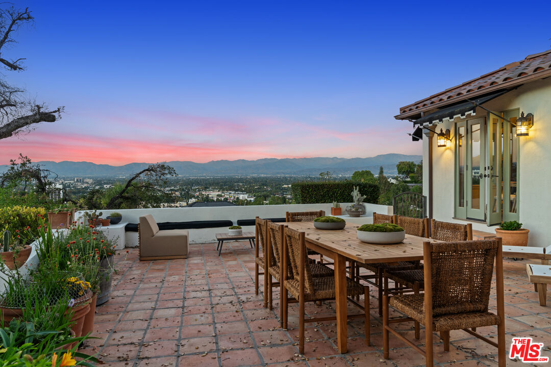 14878 Round Valley Dr