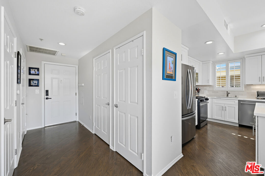 13200 Pacific Promenade Prome Unit: 409