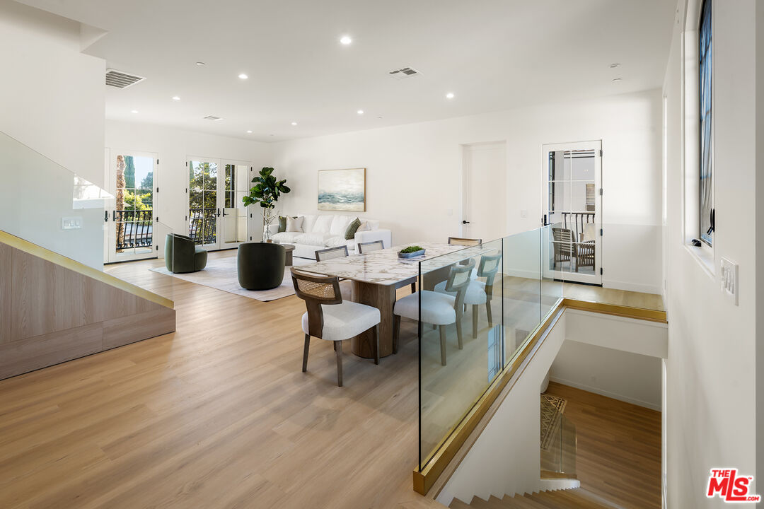 1201 N Vista St Unit: 1201-1203