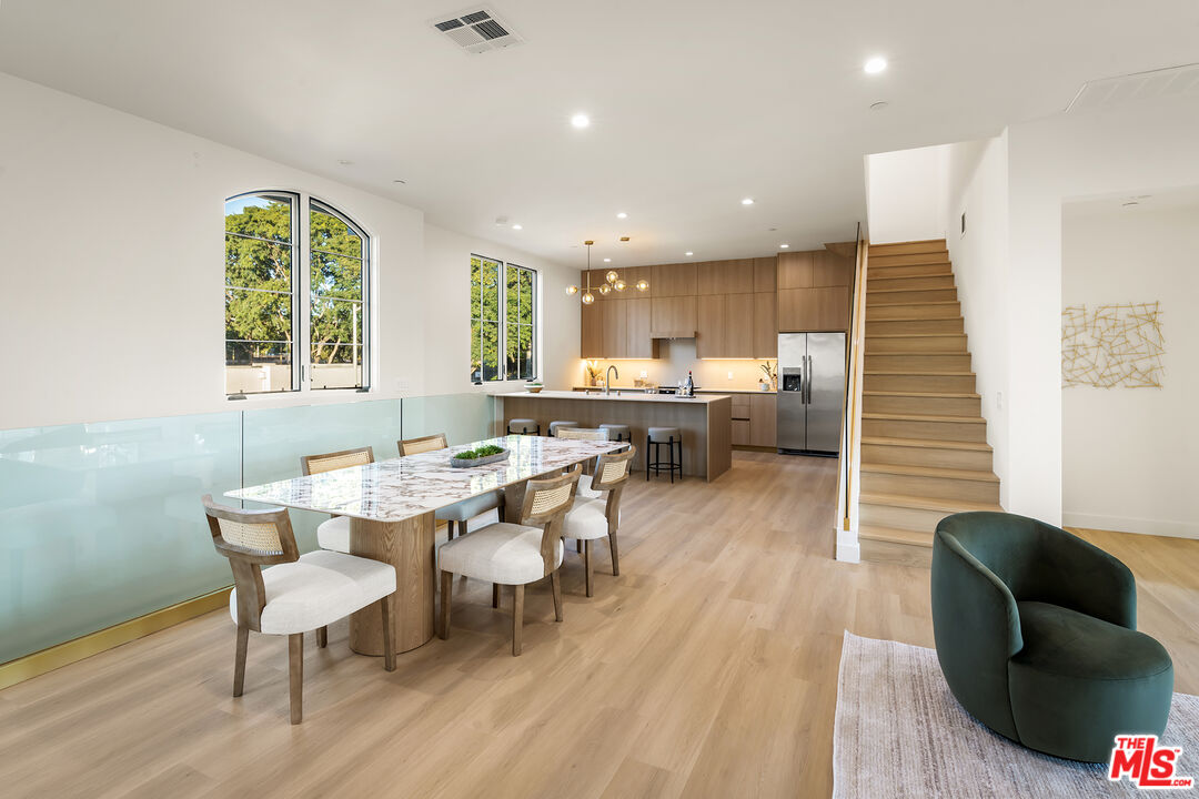 1201 N Vista St Unit: 1201-1203