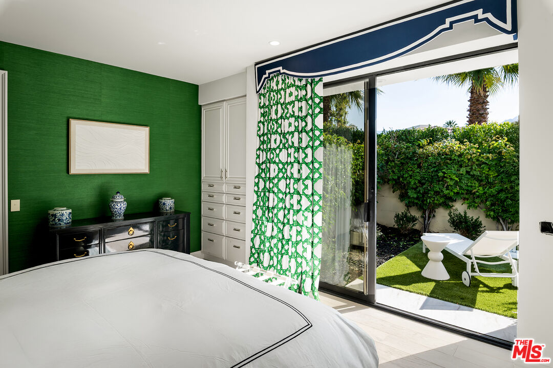 74300 Quail Lakes Dr