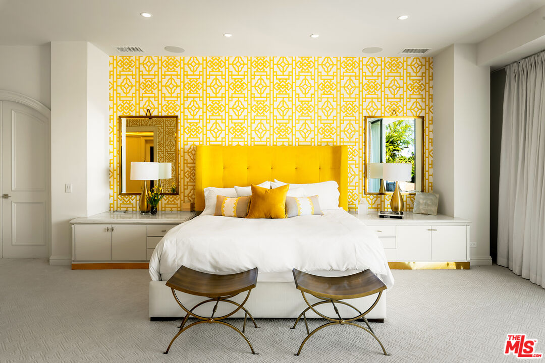 74300 Quail Lakes Dr