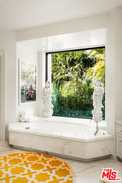 74300 Quail Lakes Dr