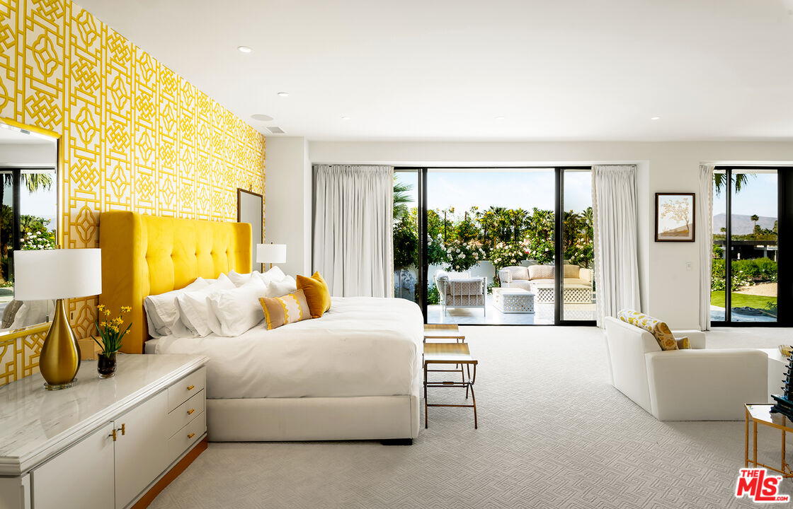 74300 Quail Lakes Dr