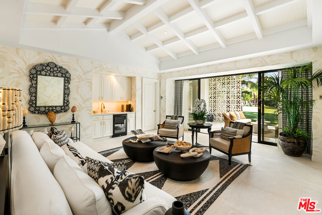 74300 Quail Lakes Dr