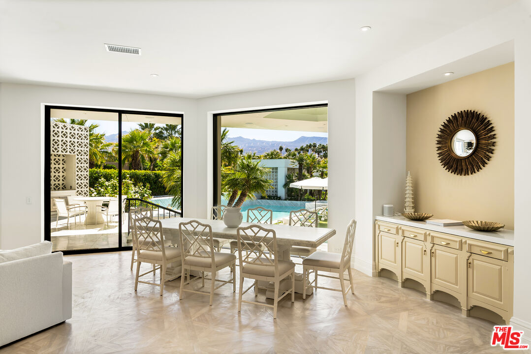 74300 Quail Lakes Dr