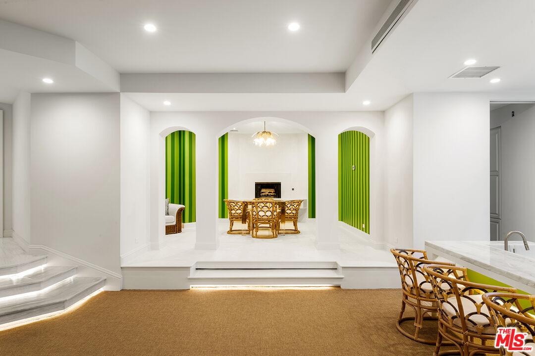 74300 Quail Lakes Dr