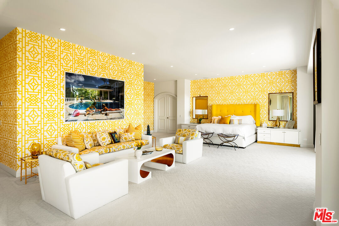 74300 Quail Lakes Dr