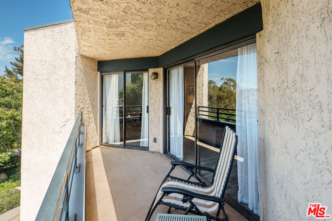 4499 Via Marisol Unit: 309