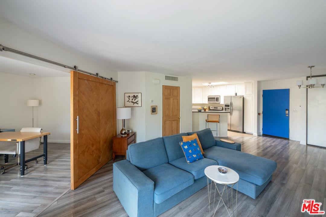 4499 Via Marisol Unit: 309