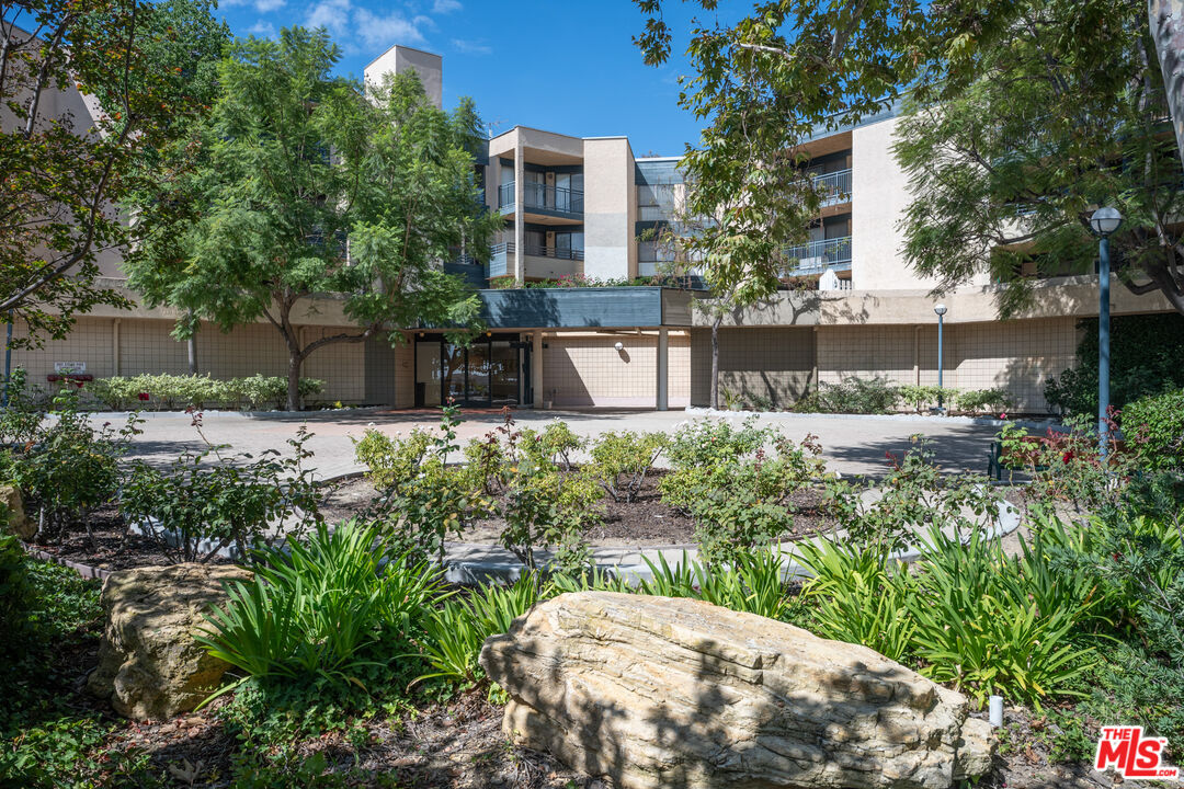 4499 Via Marisol Unit: 309