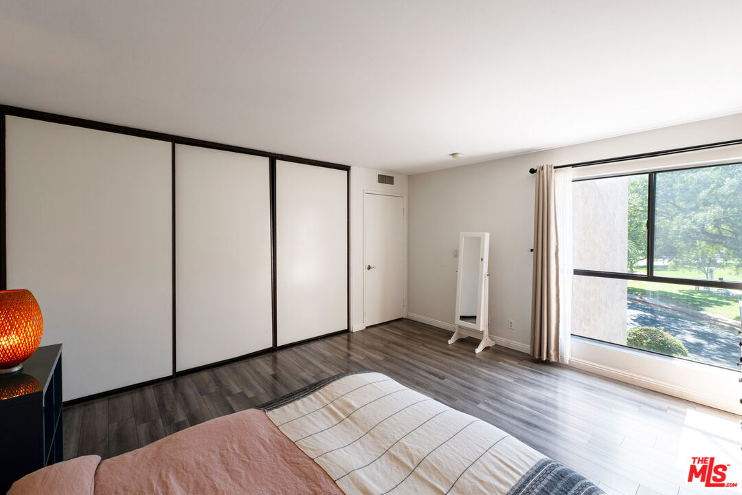 4499 Via Marisol Unit: 309