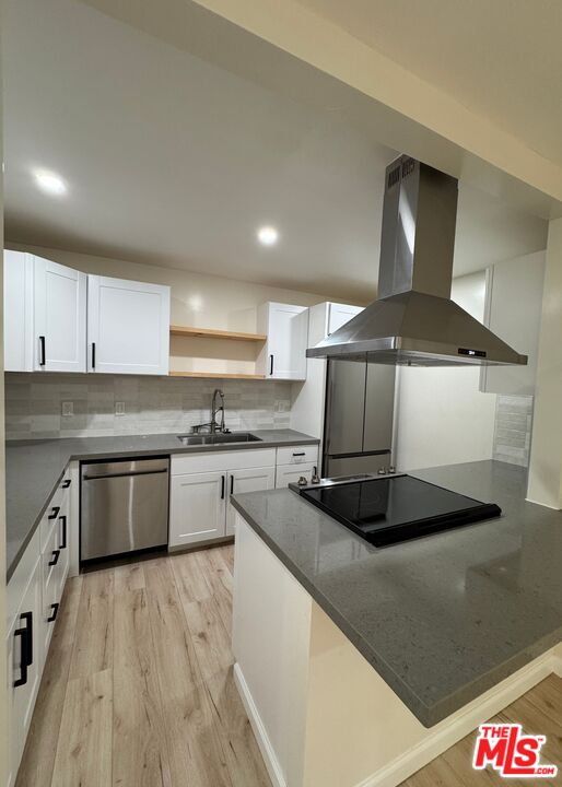 5651 Sumner Way Unit: 309