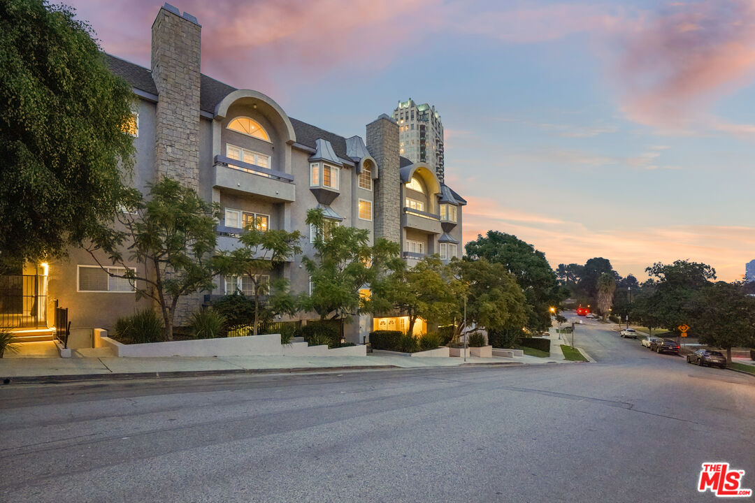 10627 Ashton Ave Unit: 302