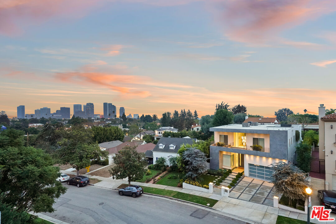 10627 Ashton Ave Unit: 302