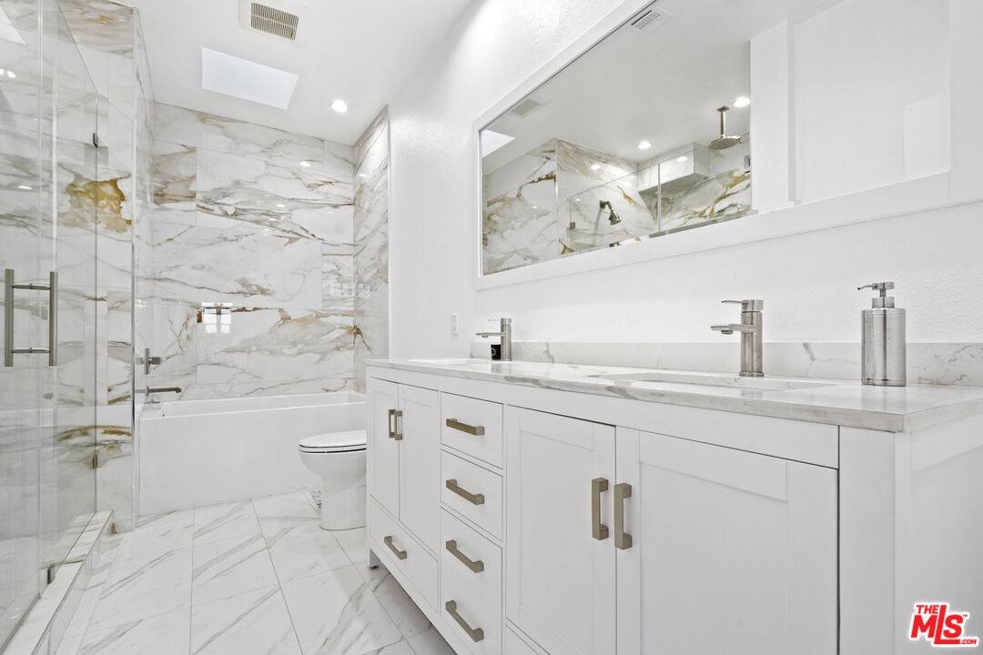 10627 Ashton Ave Unit: 302