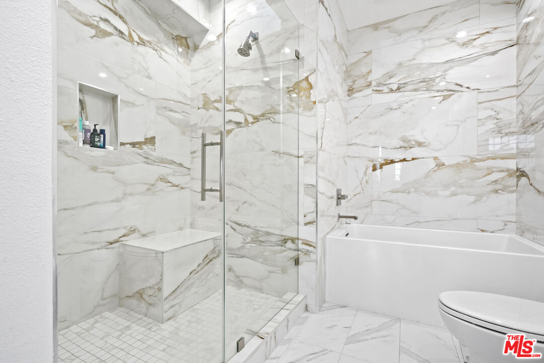 10627 Ashton Ave Unit: 302