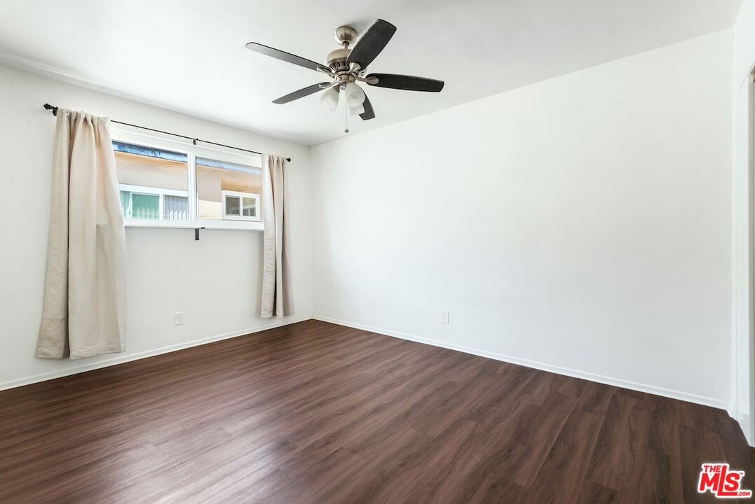 550 N Croft Ave Unit: 8