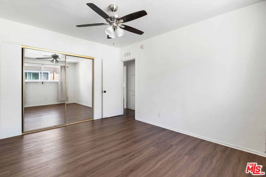 550 N Croft Ave Unit: 8