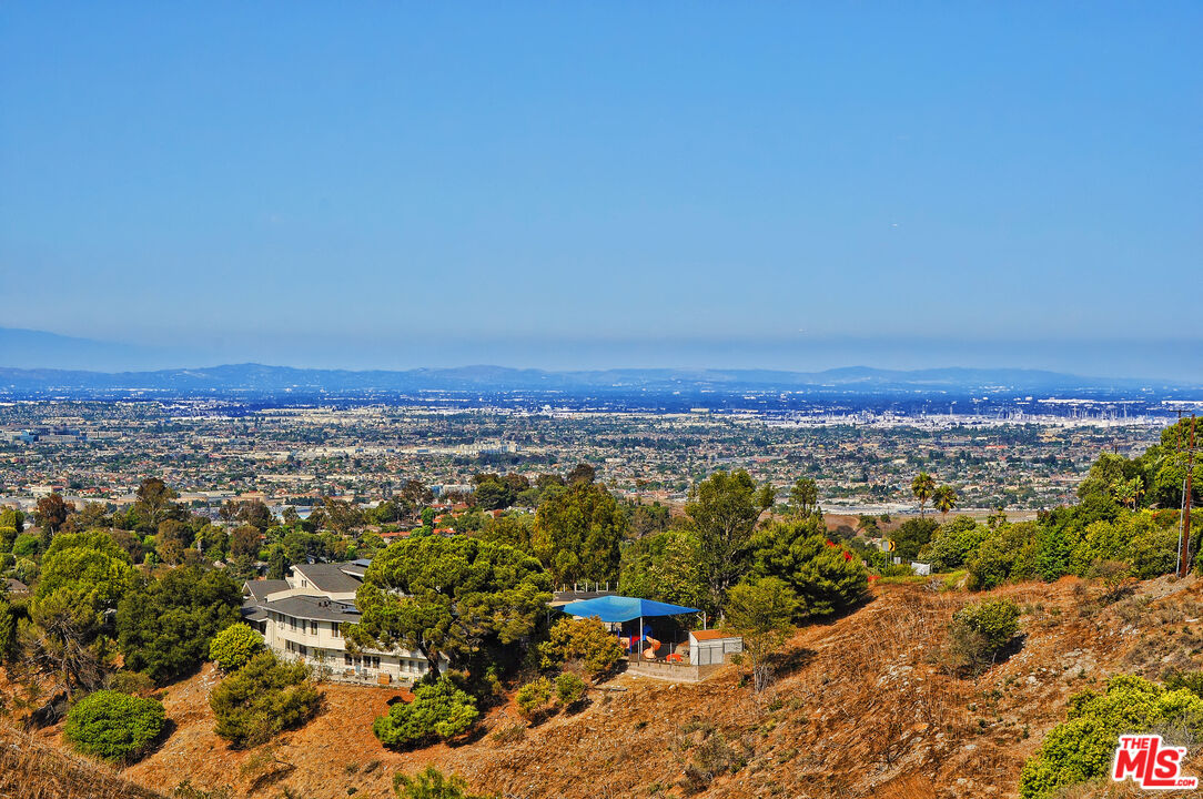 26228 Birchfield Ave