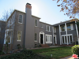 437 Shirley PL Unit: D