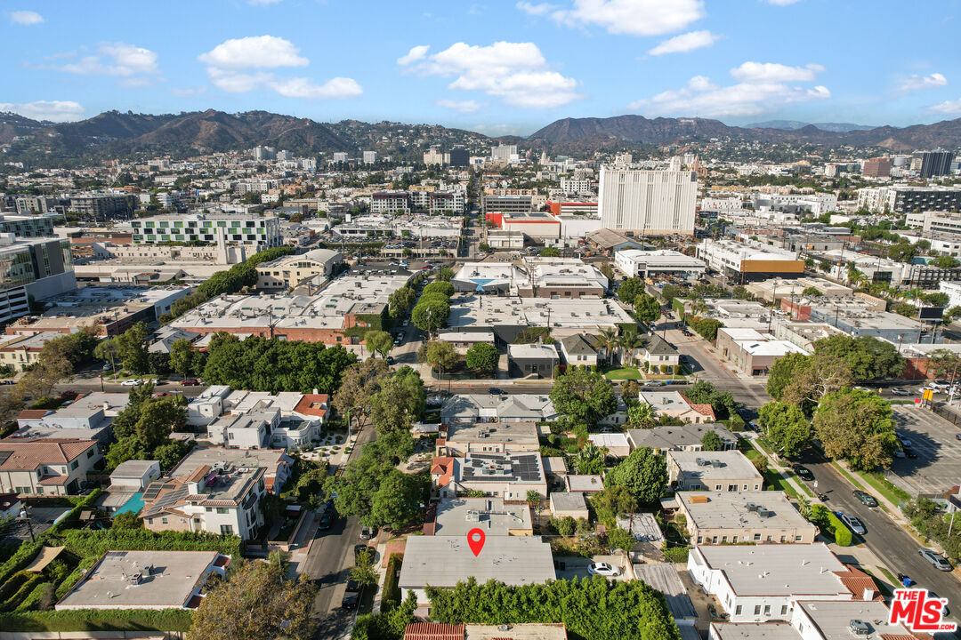 838 N Mansfield Ave Unit: 102