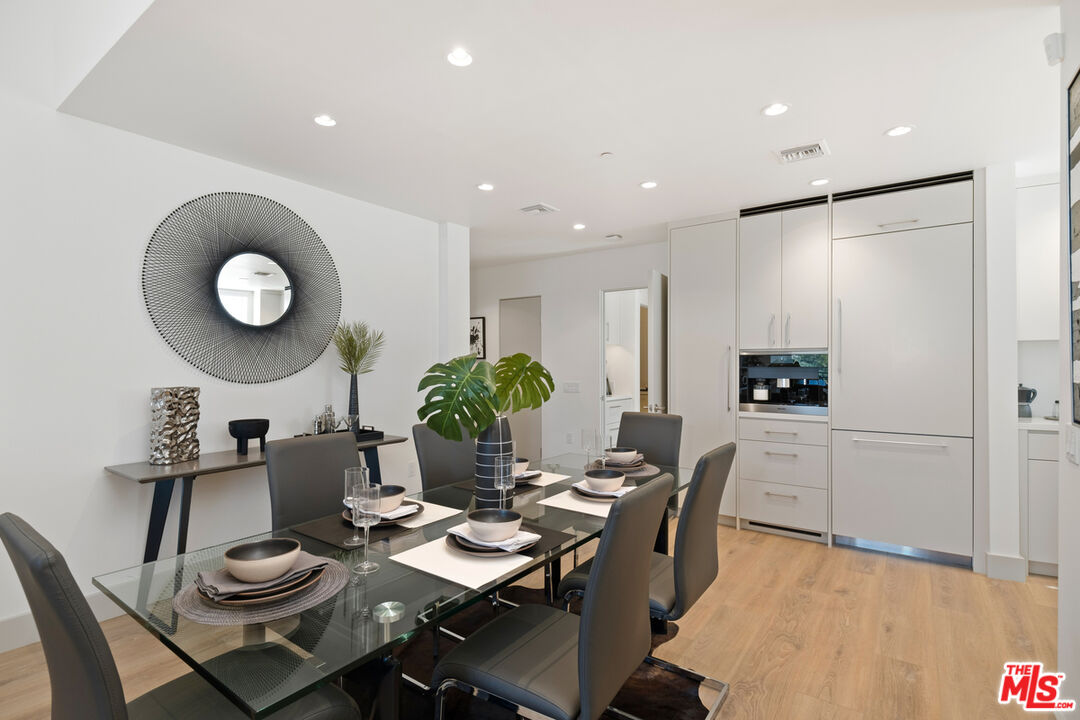 130 S Sepulveda Blvd Unit: 412