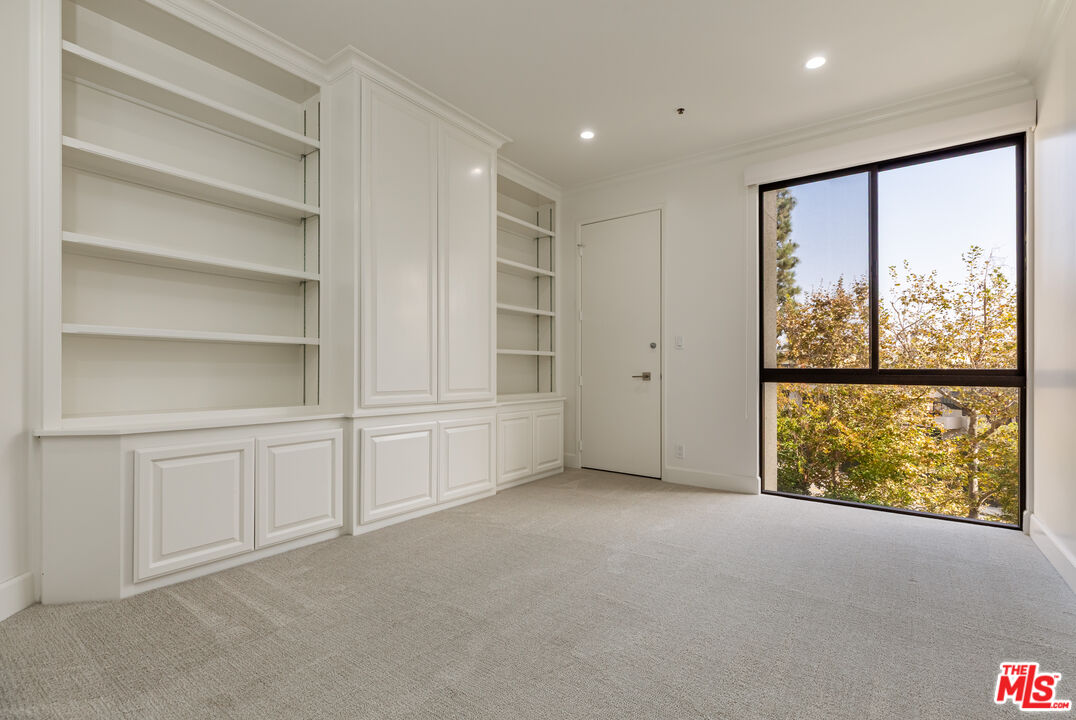 2102 Century Park Ln Unit: 311