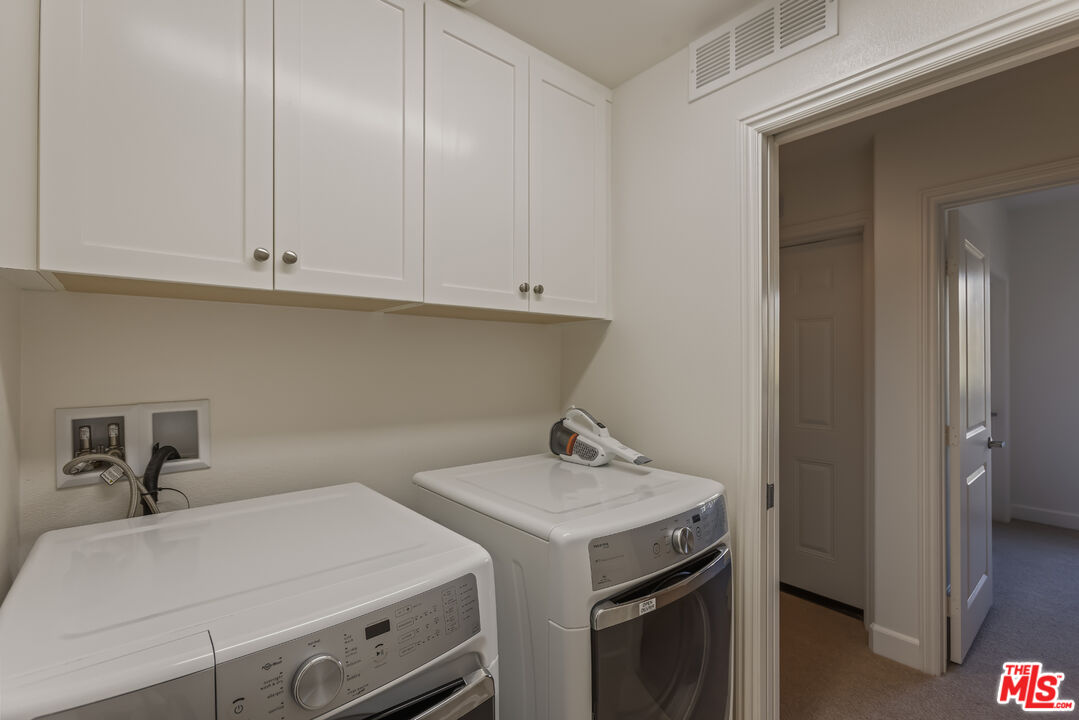 12887 Runway Rd Unit: 3