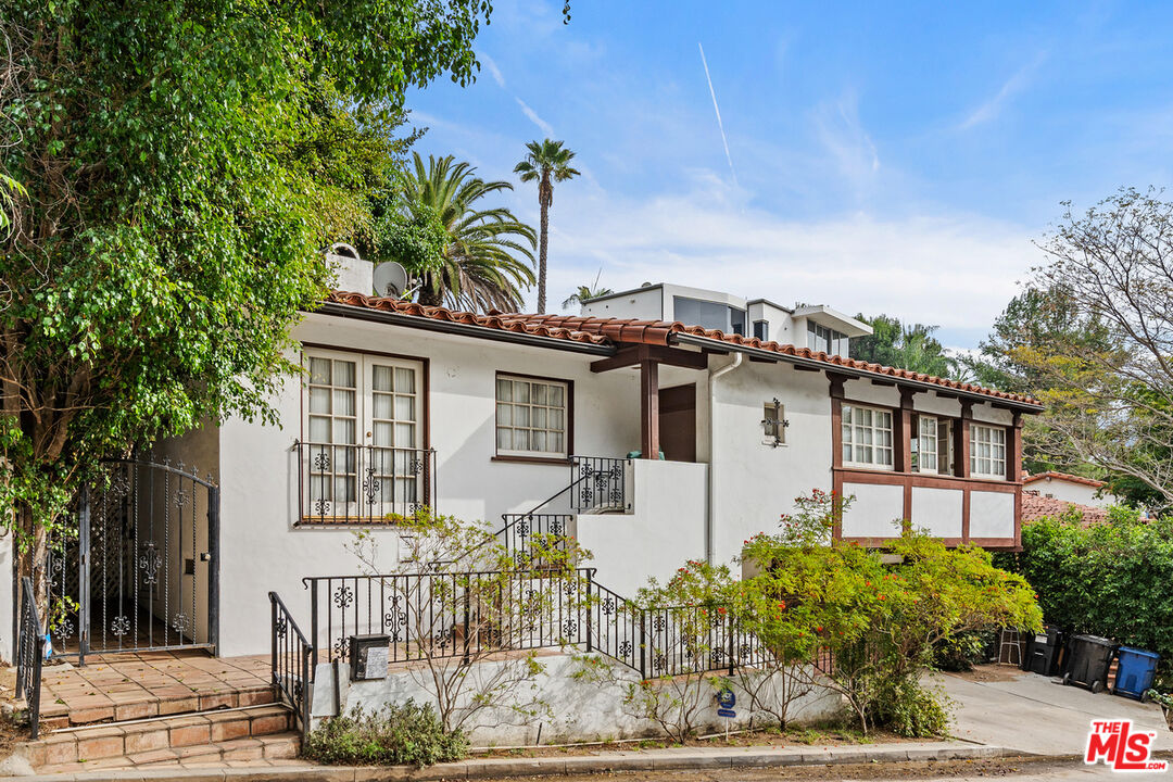 1340 Sierra Alta Way