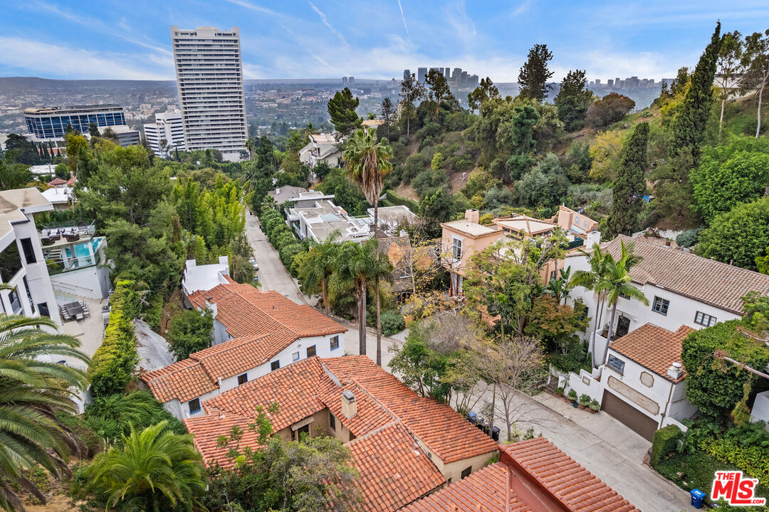 1340 Sierra Alta Way